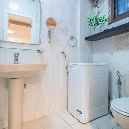 Apartment With Terrace In Playa Del Ingles-pool & San Bartolome de Tirajana (Gran Canaria)